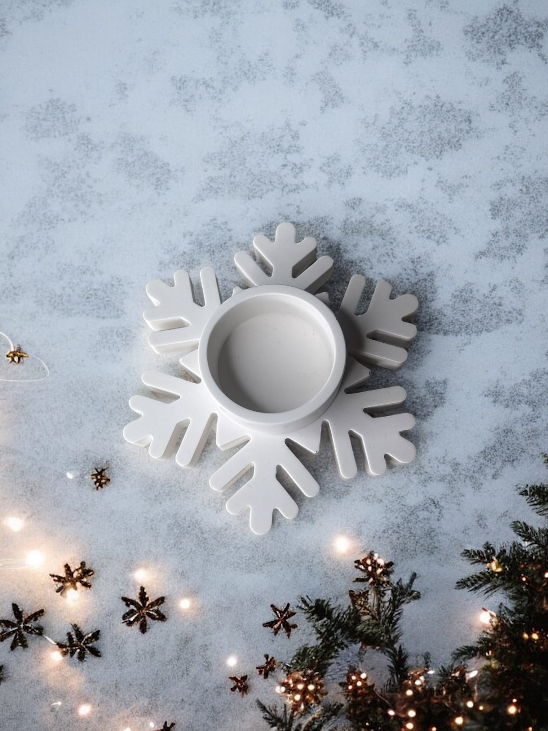 JESMONITE SNOWFLAKE TEALIGHT HOLDER