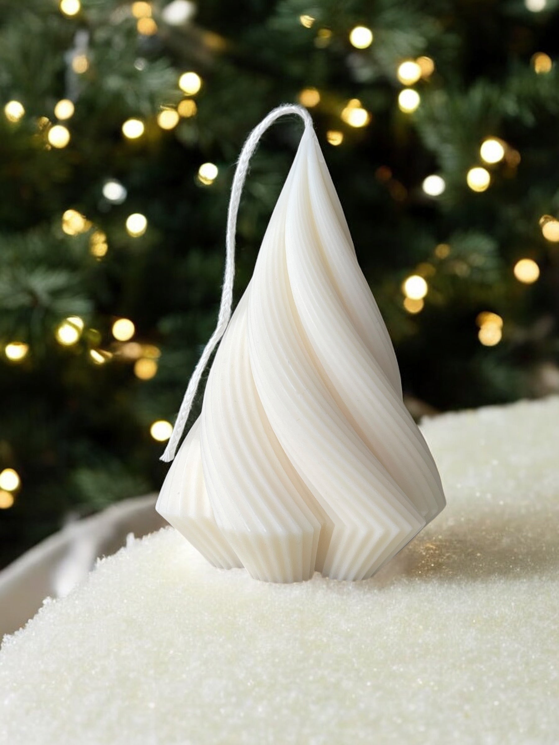 DECORATIVE CANDLE - SMALL TWIST CHRISTMAS TREE