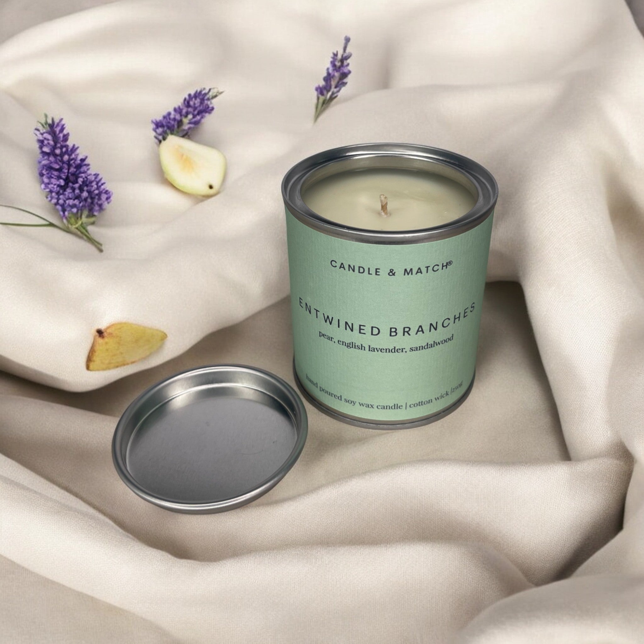 Entwined Branches Cotton Wick Candle